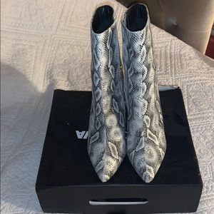 Snake skin Boots (not real)